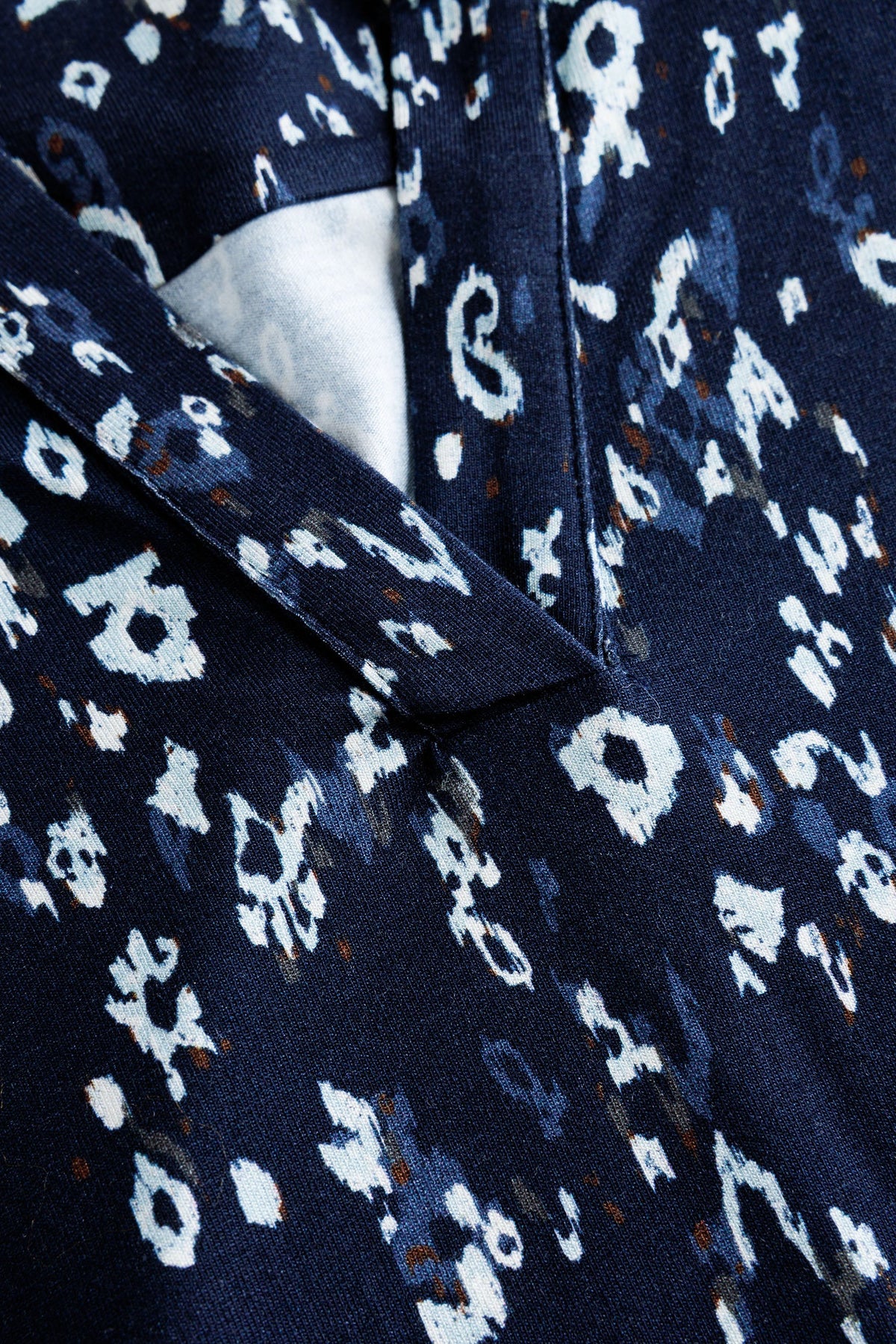 Yest Mixed Navy Blue Melange Abstract Animal Print Top