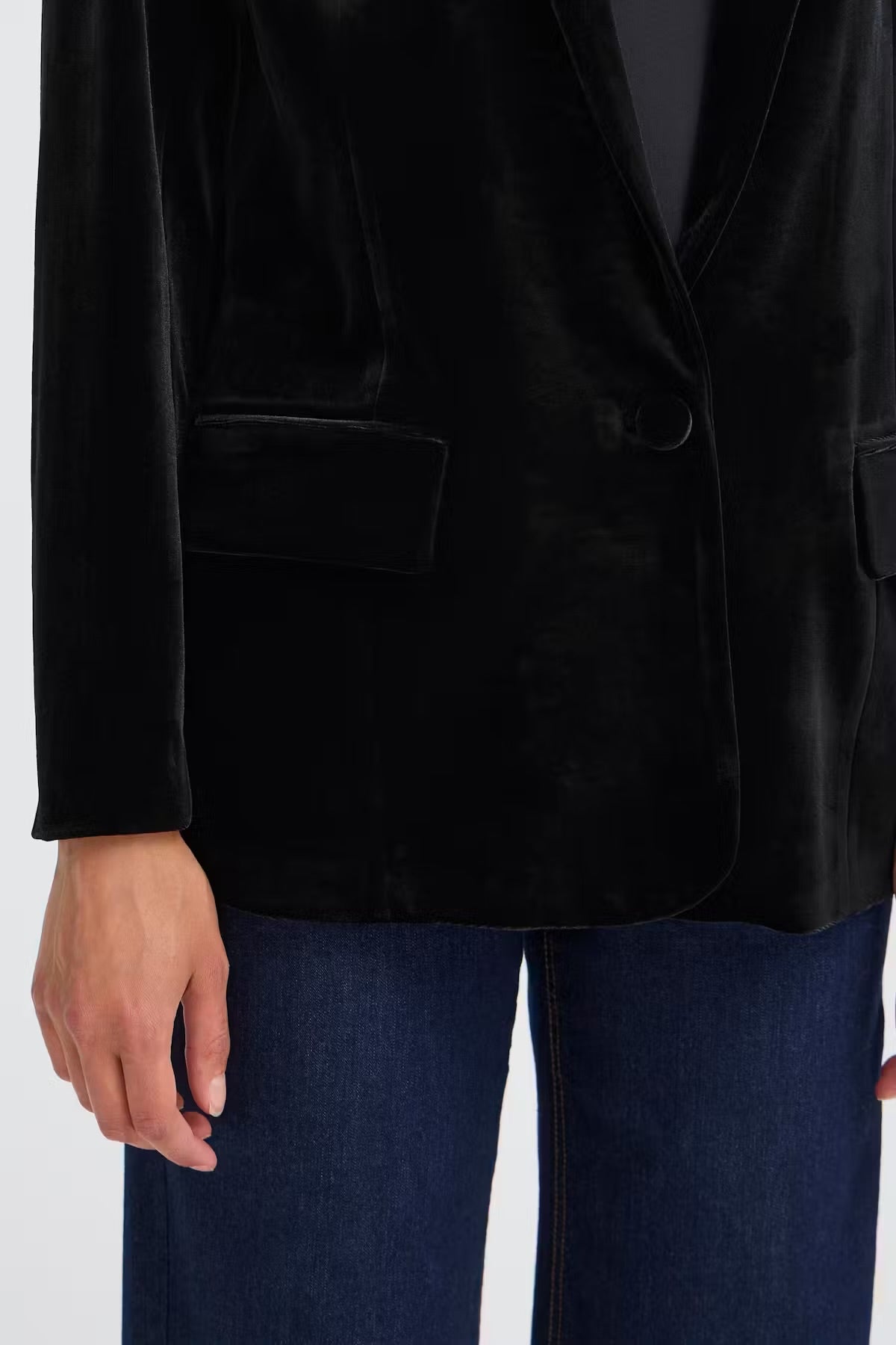 Fransa Premium Black Velvet Tailored Blazer