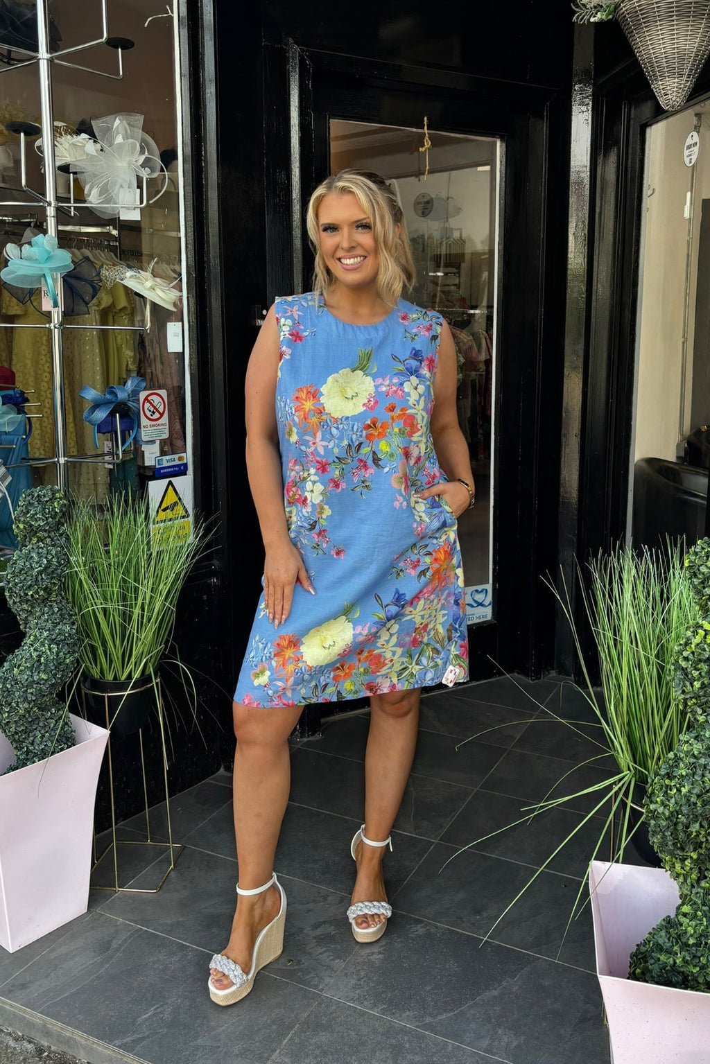 Pomodoro Blue Floral Tropical Shift Dress